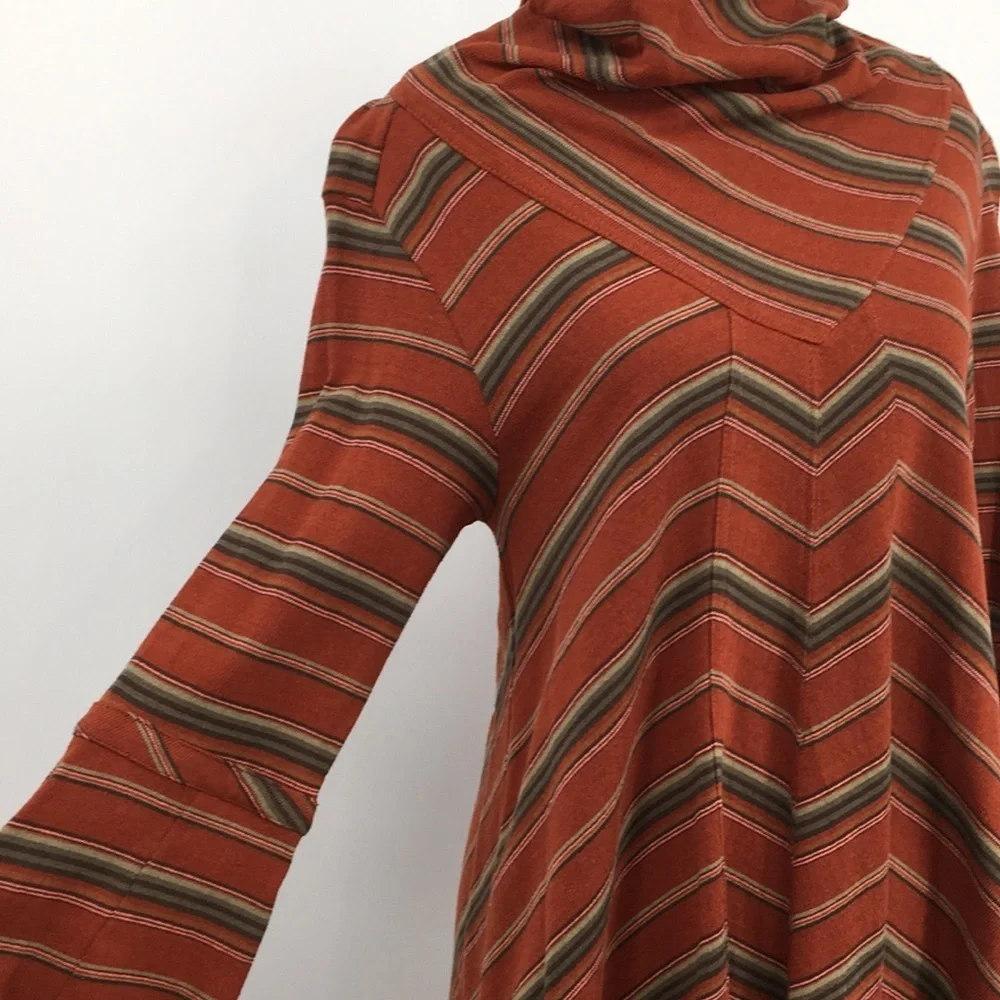 New‎ Romantics Free People Swing Dress Womens XS Orange Green Striped Knit
